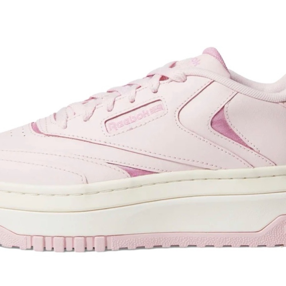 Reebok Women's Soft Pink Sneakers